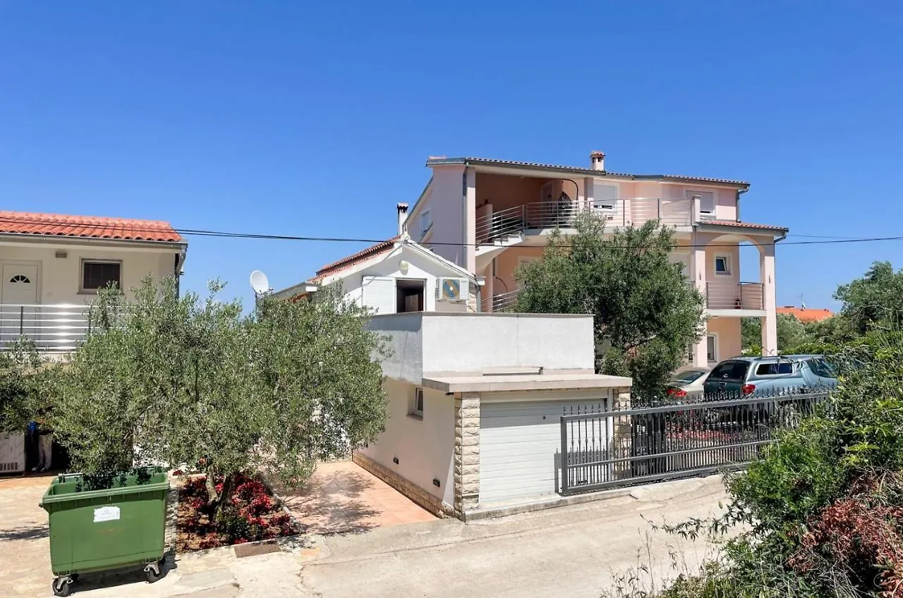 Apartment Tkon 6215C Croatia